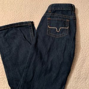 Kimes Francesca 8x32